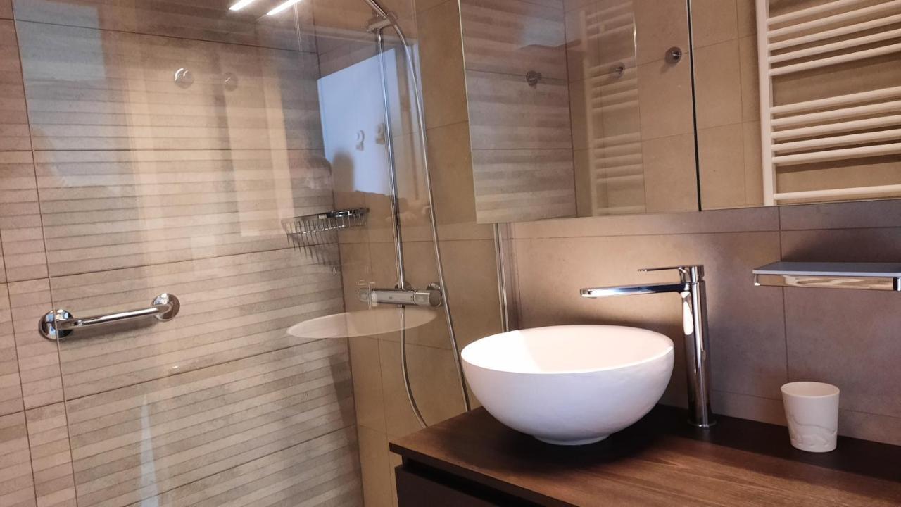 Zonnig En Gezellig Appartement Met Zijdelings Zeezicht En Zwembad In Коксейде Екстер'єр фото